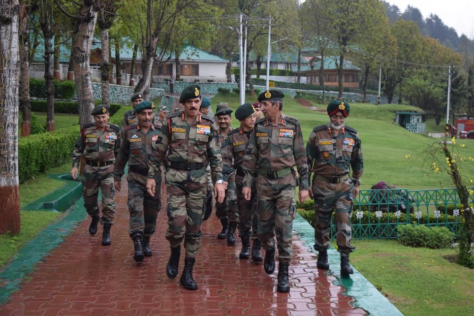 Army chief visits Kupwara